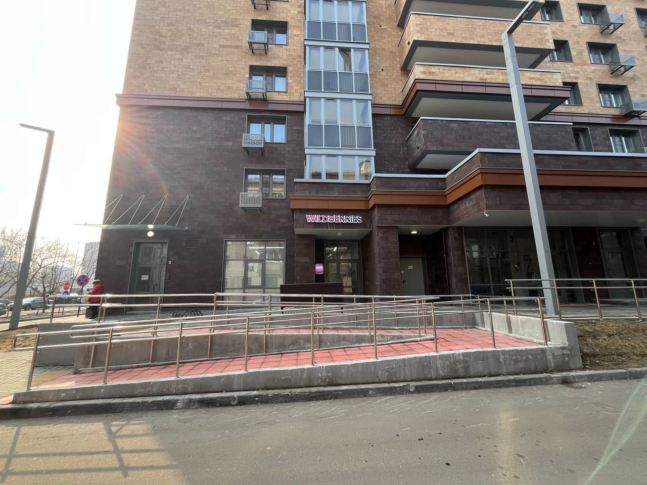 Москва, Свободный проспект, д. 25/27