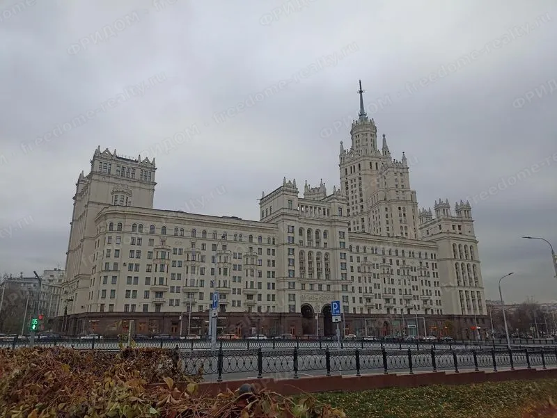 Лазерная эпиляция, 5-я Парковая ул., д. 42  286,5 кв м — фото 1
