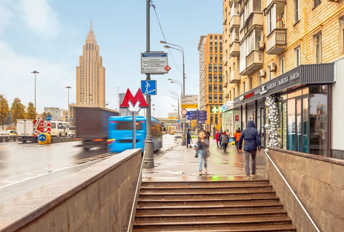 Москва, Ленинградский проспект, д. 33 к3  195,1 кв м