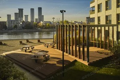 Foriver  Москва ул. Эдуарда Стрельцова, д. 2, корп. 1  Ритейл  207,2 кв м  №7Н