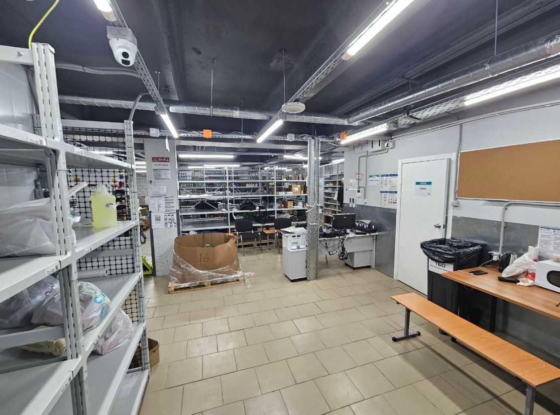 Озон Фреш ул. Паустовского, д. 8, к. 1  Торговая площадь 522,4 кв м  PAU001