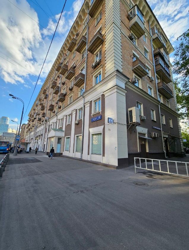 Яндекс Лавка ул. Беговая 17к1 Торговая площадь 329,5 кв м BEG002