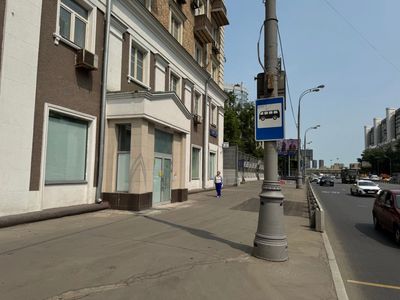 Яндекс Лавка ул. Беговая 17к1  Торговая площадь 329,5 кв м  BEG002
