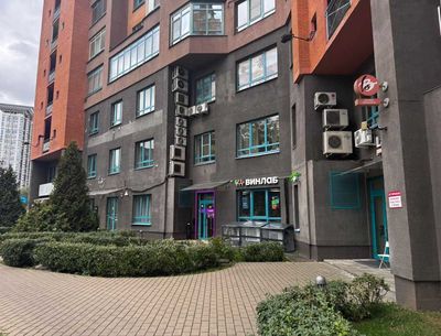 ВинЛаб ЖК Золотые Ключи 2 ул. Минская, д. 1г корп. 1  Торговая площадь 152,1 кв м