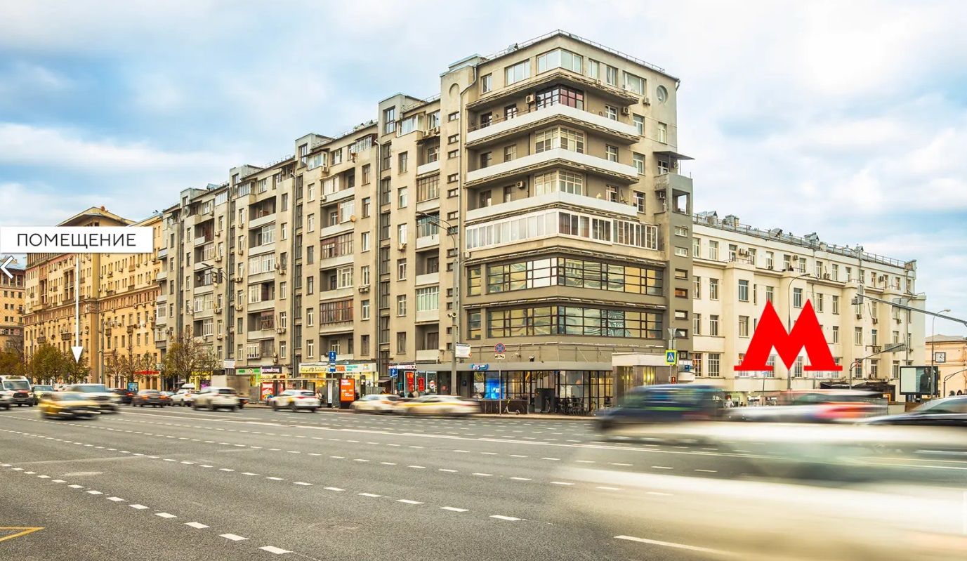 Салон Черника Оптика Москва, ул. Земляной Вал, д. 25  58,2 кв м
