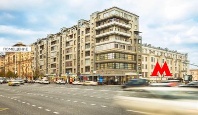Салон Черника Оптика Москва, ул. Земляной Вал, д. 25  58,2 кв м