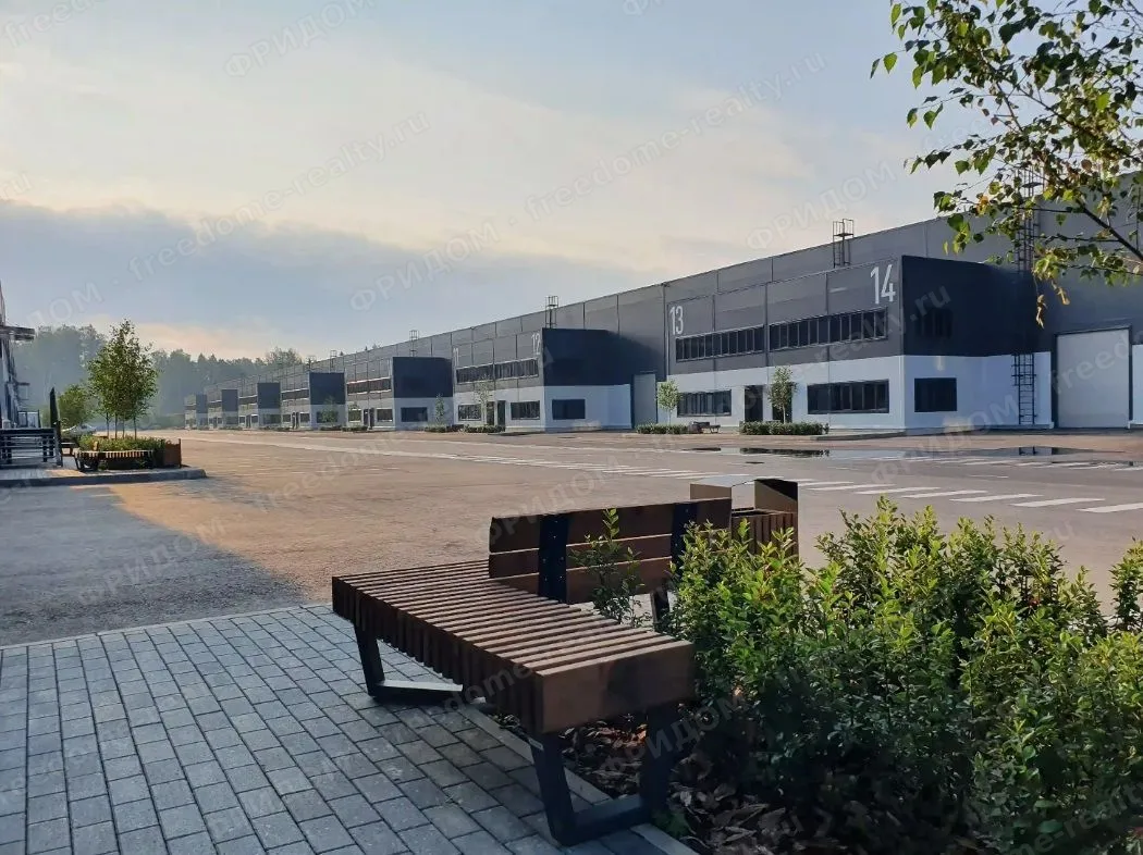 Московская область,Подольск, мкр. Климовск, Коммунальная ул., 44 Блок D Бокс 31 (979,87 кв м)