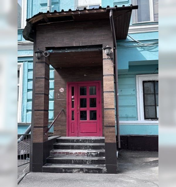 Москва, ул. Тверская, д. 22В