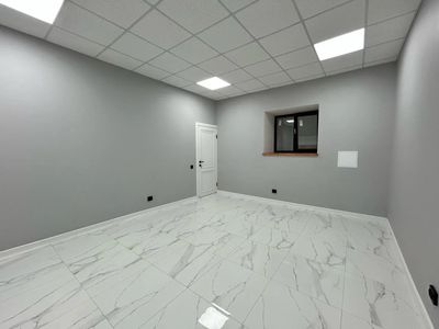 Москва, ул. Коминтерна, д. 4 Помещение 270 кв м  Салоны красоты