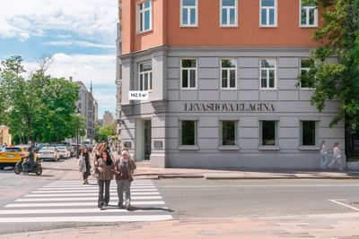 Москва, Малая Никитская, д. 8/1  Помещение 142,5 кв м  Ювелирный и магазин подарков