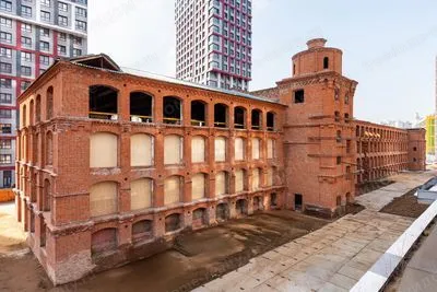 Мануфактура XIX  Москва ул. Петра Алексеева, д. 12, стр. 1  Офис  152,9 кв м  № О32