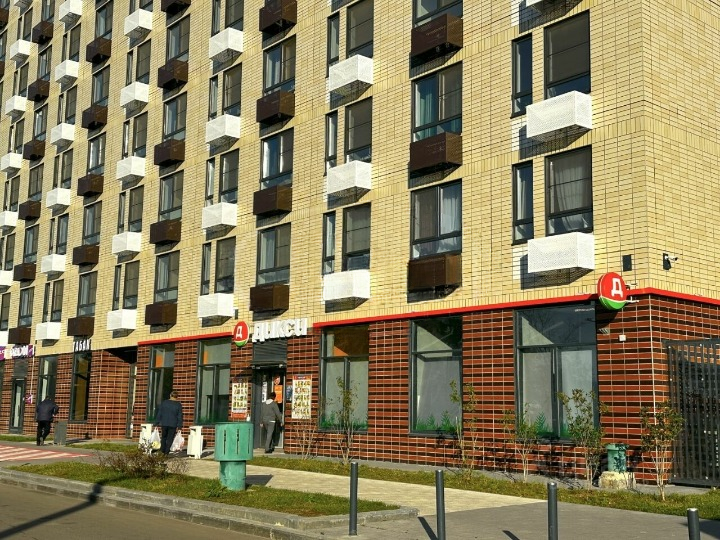 г Москва, ул Салтыковская, д 6/1 к 6  Помещение 306,3 кв м  Дикси