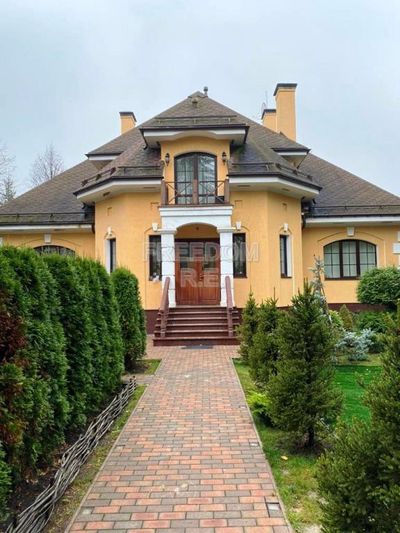 Дом, 400 м² — Московская область, Одинцовский го , д. Сивково, кп Зелёная Роща-1, ул. 2-я Восточная