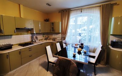 Дом, 400 м² — Московская область, Одинцовский го , д. Сивково, кп Зелёная Роща-1, ул. 2-я Восточная