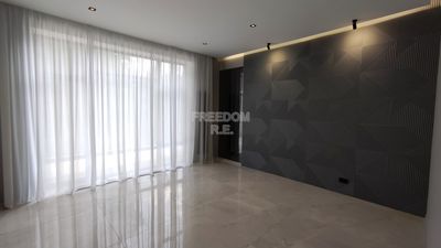 Дом, 797 м² — Москва, ТАО (Троицкий), Первомайское поселение, д. Каменка, кп Графские Пруды
