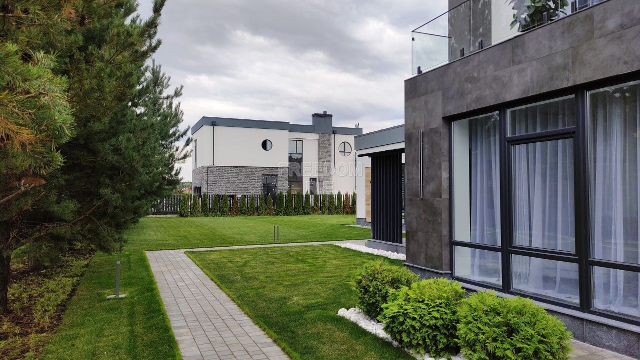 Дом, 552 м² — Москва, дер. Милюково,  кп Чистые Ключи