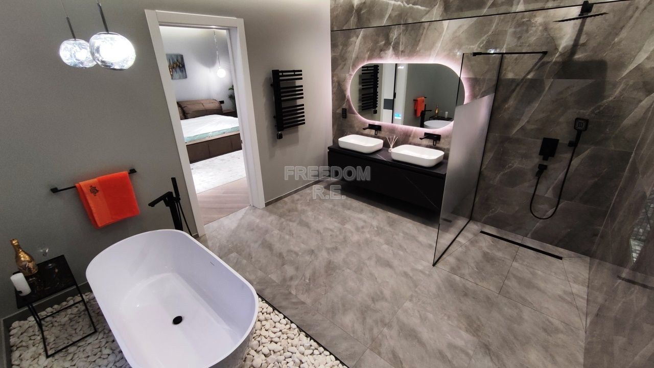 Дом, 470 м² — Москва, пос. Первомайское, дер. Милюково, кп Чистые Ключи