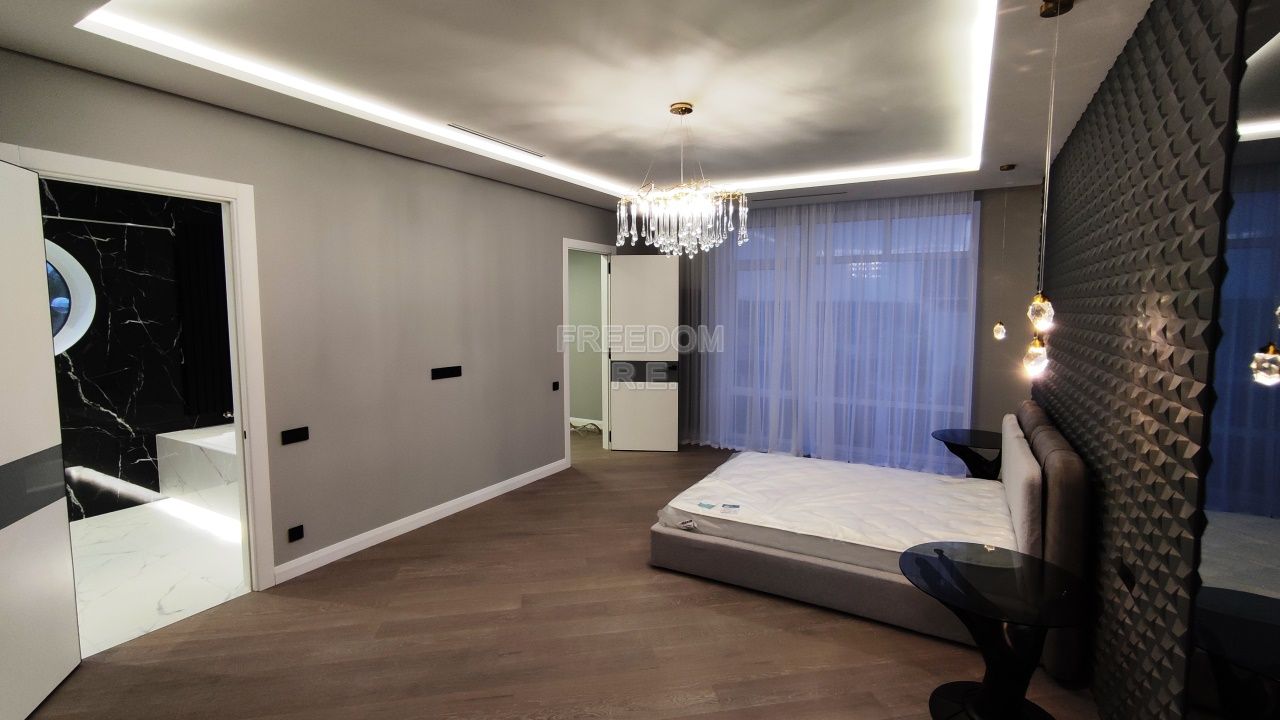 Дом, 470 м² — Москва, пос. Первомайское, дер. Милюково, кп Чистые Ключи