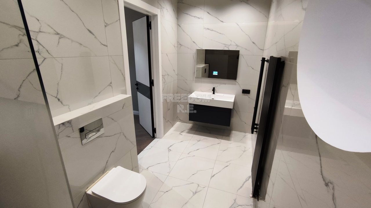 Дом, 470 м² — Москва, пос. Первомайское, дер. Милюково, кп Чистые Ключи