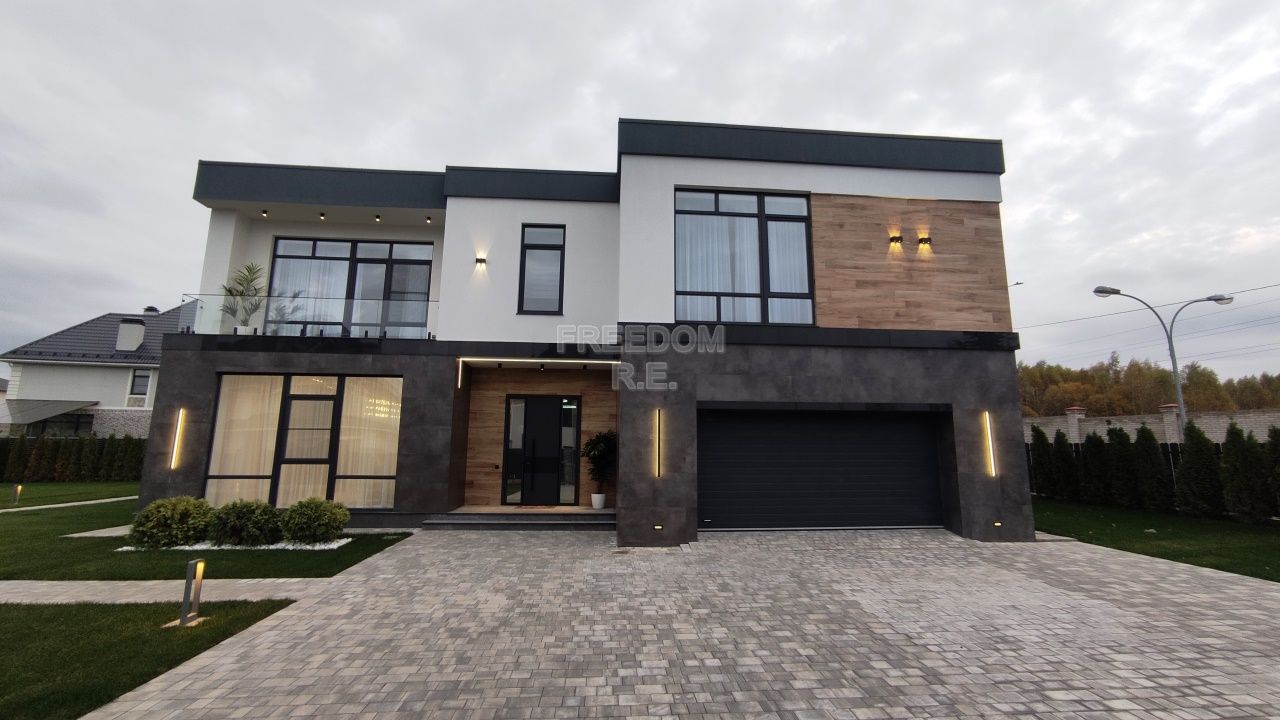 Дом, 470 м² — Москва, пос. Первомайское, дер. Милюково, кп Чистые Ключи