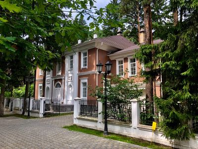 Дом, 755 м² — Московская обл., Одинцовский г.о., д. Новодарьино