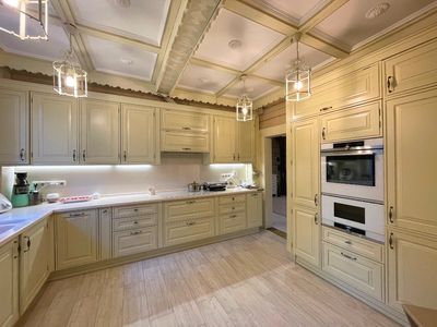 Дом, 514 м² — Московская обл., Щелковский р-н, д.п. Загорянский, ул. Крупской, д. 11