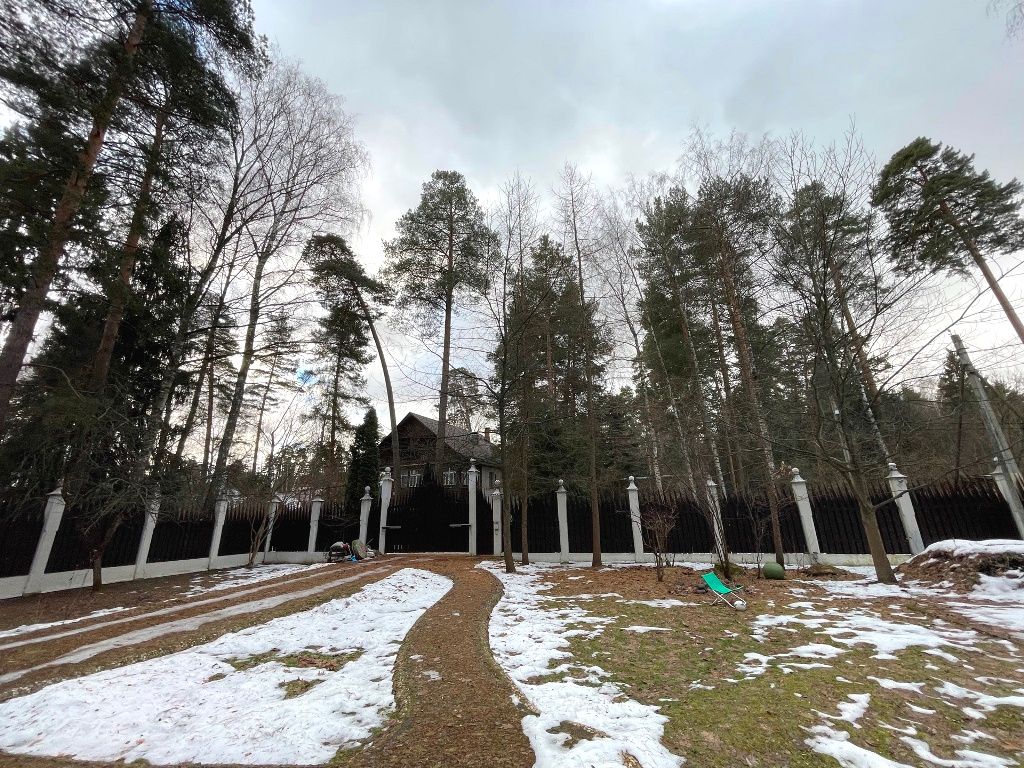 Дом, 514 м² — Московская обл., Щелковский р-н, д.п. Загорянский, ул. Крупской, д. 11