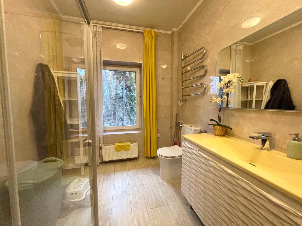 Дом, 514 м² — Московская обл., Щелковский р-н, д.п. Загорянский, ул. Крупской, д. 11