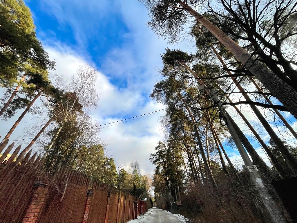 Дом, 514 м² — Московская обл., Щелковский р-н, д.п. Загорянский, ул. Крупской, д. 11