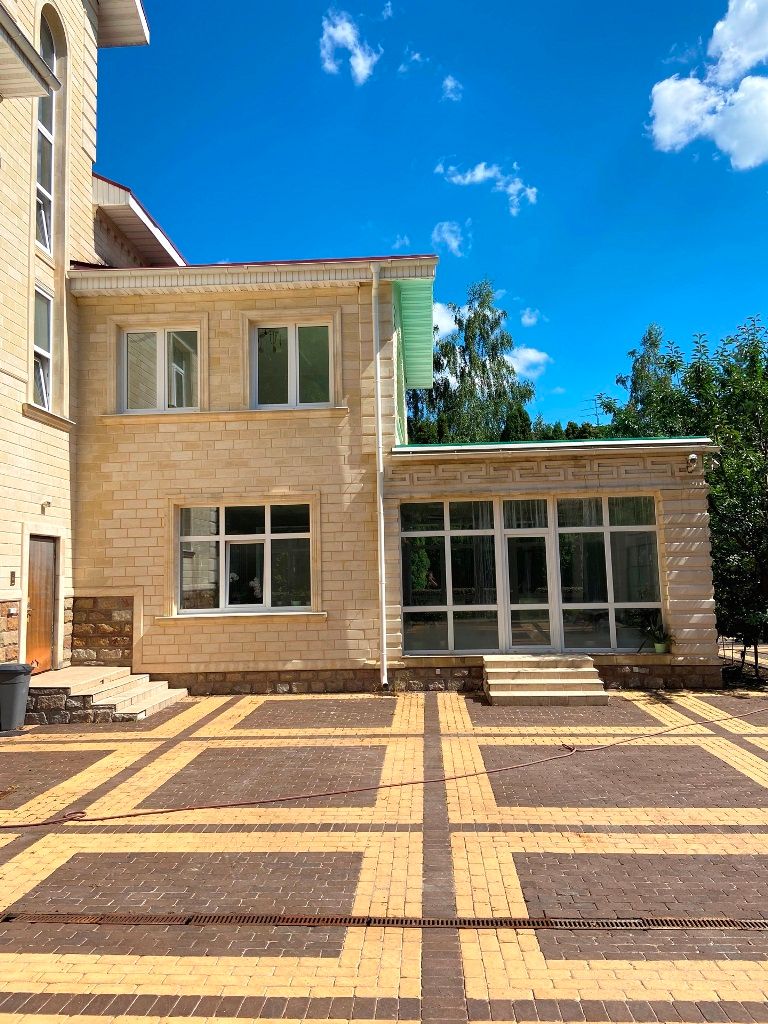 Дом, 910 м² — Московская обл, Одинцовский г.о, с. Успенское, МКЗ N1 тер