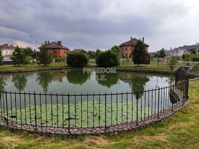 Дом, 450 м² — Москва, пос. Первомайское, дер. Милюково, кп Чистые Ключи