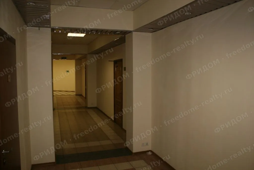 Москва г., Завода Серп и Молот пр-д, офис 28,1 кв.м. класса С в БЦ РОСТЭК