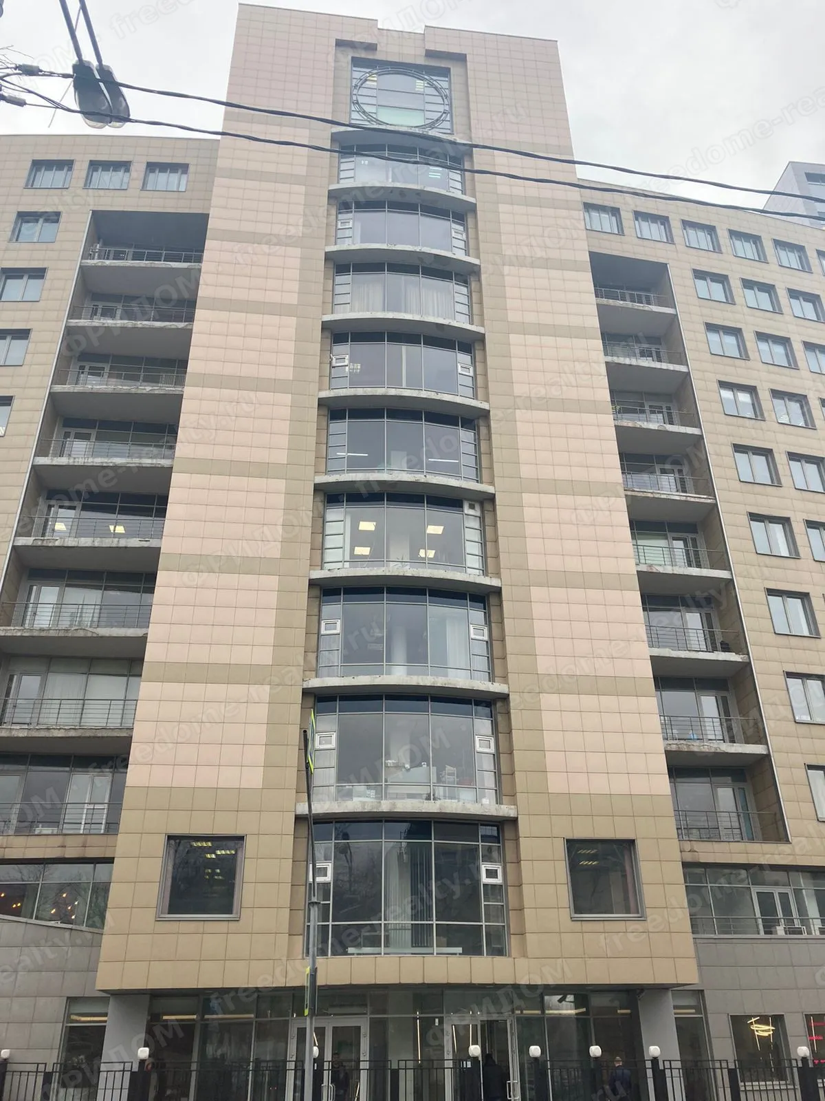 Москва г., Завода Серп и Молот пр-д, офис 240 кв.м, класса В в БЦ РОСТЭК