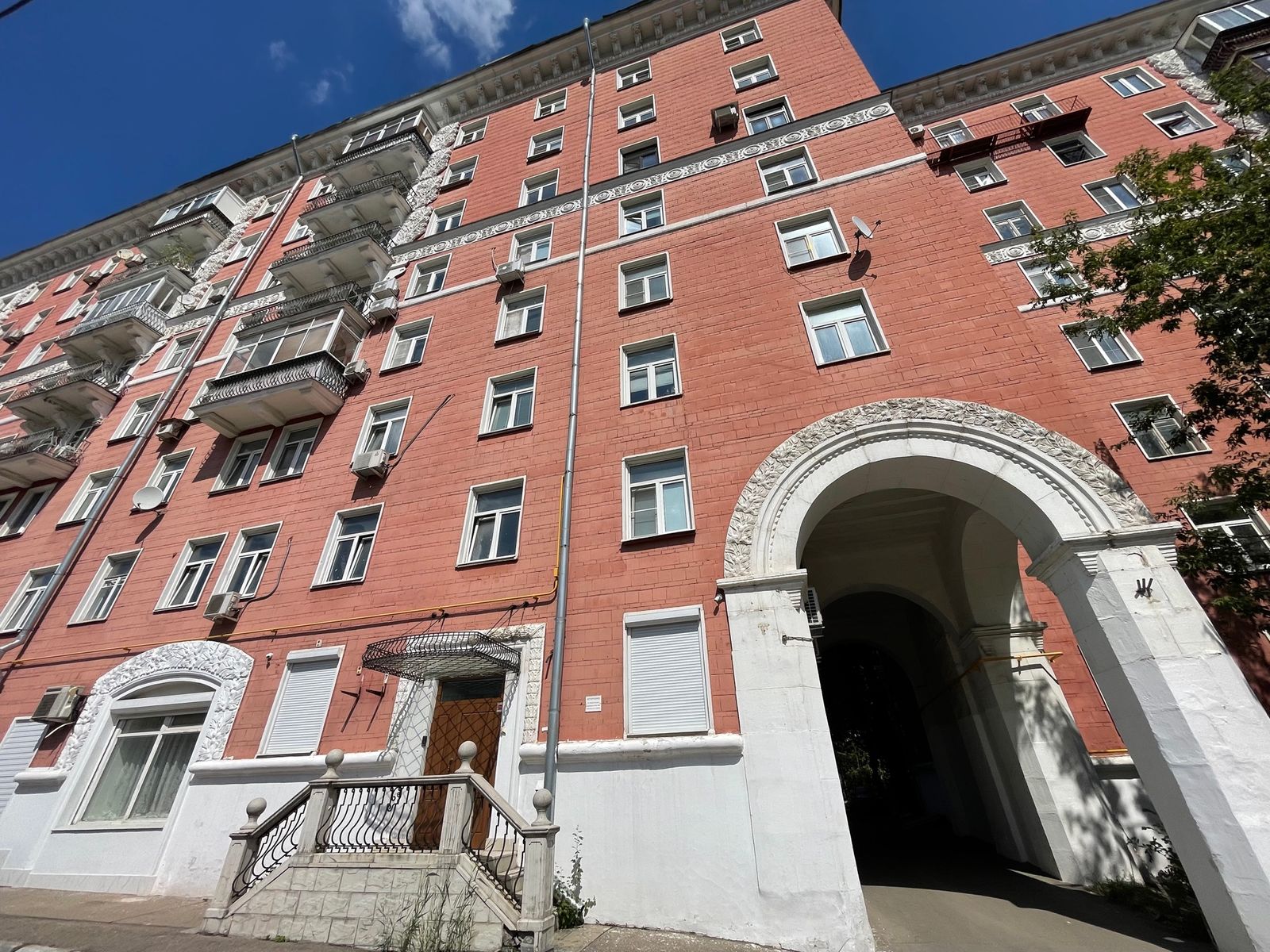 Москва, ул. Строителей, д. 4, к. 2