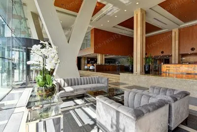 Victory Park Plaza: холл