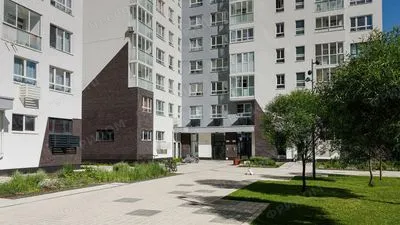 ЖК «Белые ночи» — пешеходная аллея во дворе