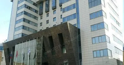 Входная группа БЦ «Европа Билдинг»