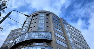 БЦ «Удальцова Плаза», вид снизу