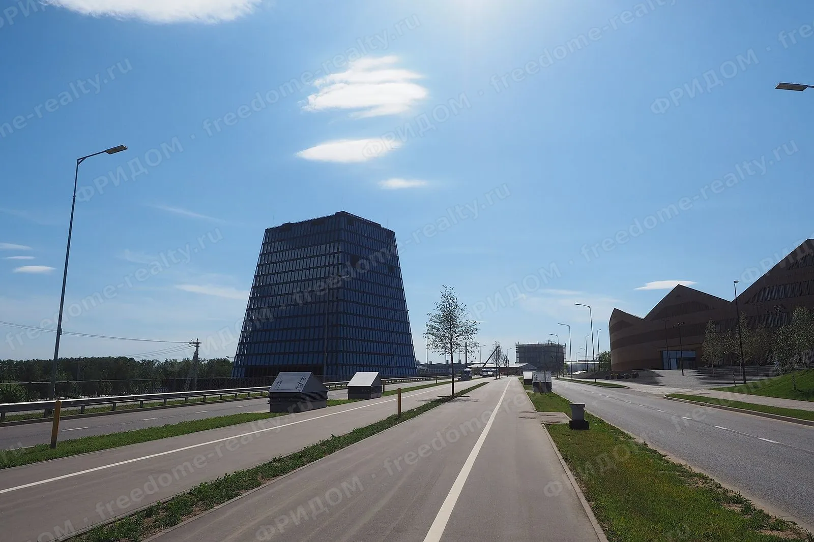 Здание на улице Блеза Паскаля, 2, 2018 год. Автор: Artyom Svetlov. Лицензия Wikimedia Commons: CC0.