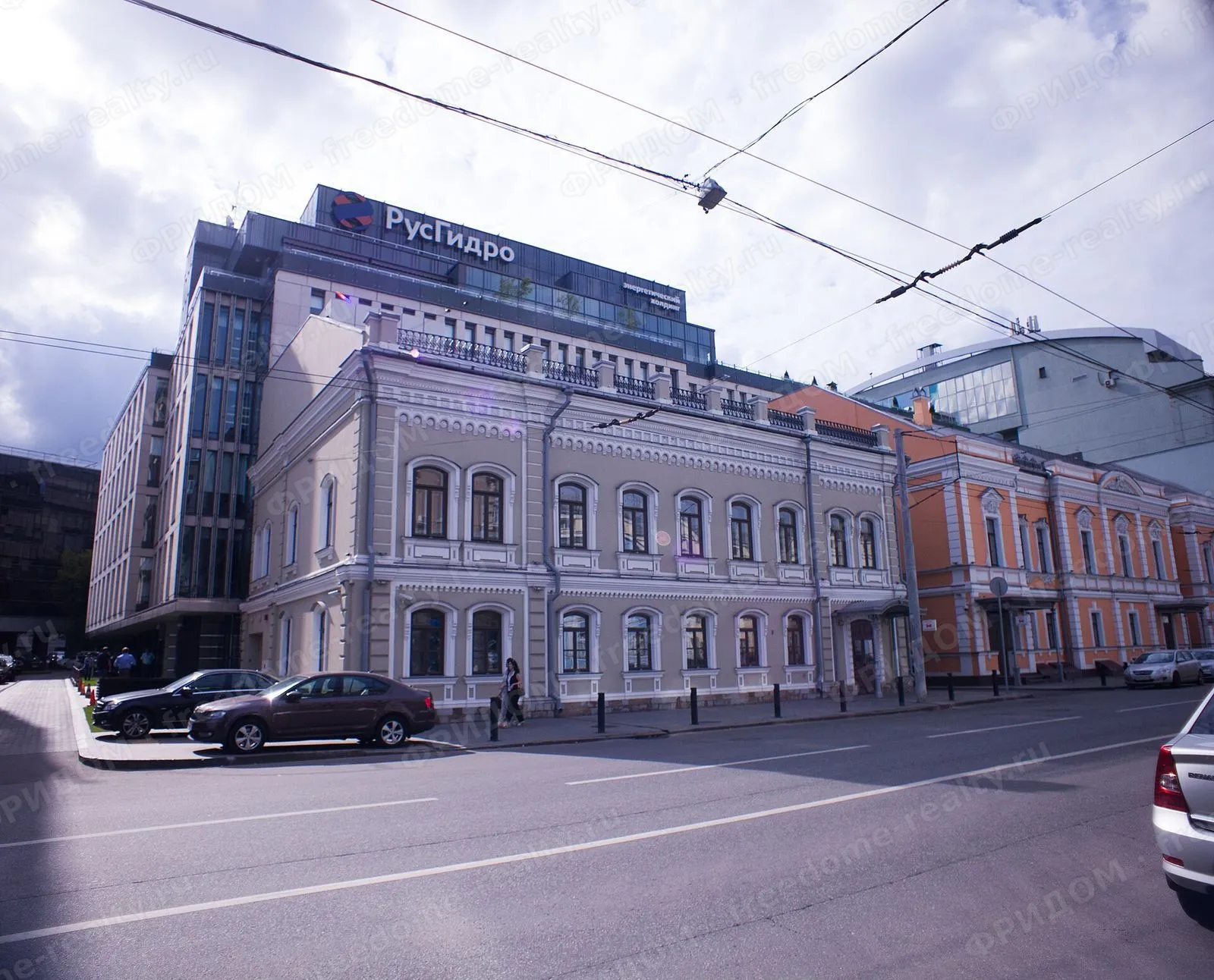 Фасад здания на Малой Дмитровке, 7. Автор: AKfounder. Лицензия Wikimedia Commons: CC BY-SA 4.0.