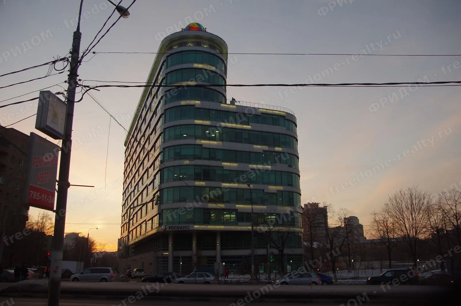 Бизнес-центр на проспекте 60-летия Октября, 10А, 2013 год. Автор: Artyom Svetlov, Wikimedia Commons, CC BY 4.0.