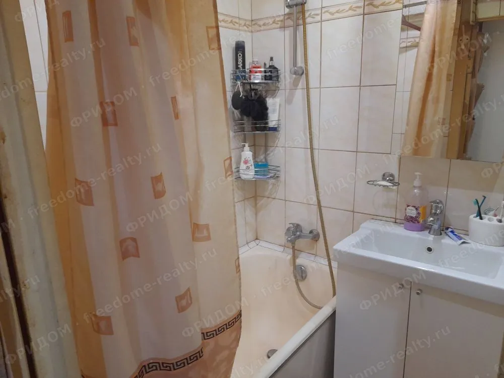 Квартира, ул Молостовых, д.13, к.2, кв.60