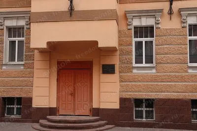 Дом Чехова, Малый Головин переулок, 3, стр. 1 (дом, где в 1881–1885 годах жил А. П. Чехов). Фото: Александр Сигачёв, 2021. Лицензия Wikimedia Commons: CC BY-SA 4.0.
