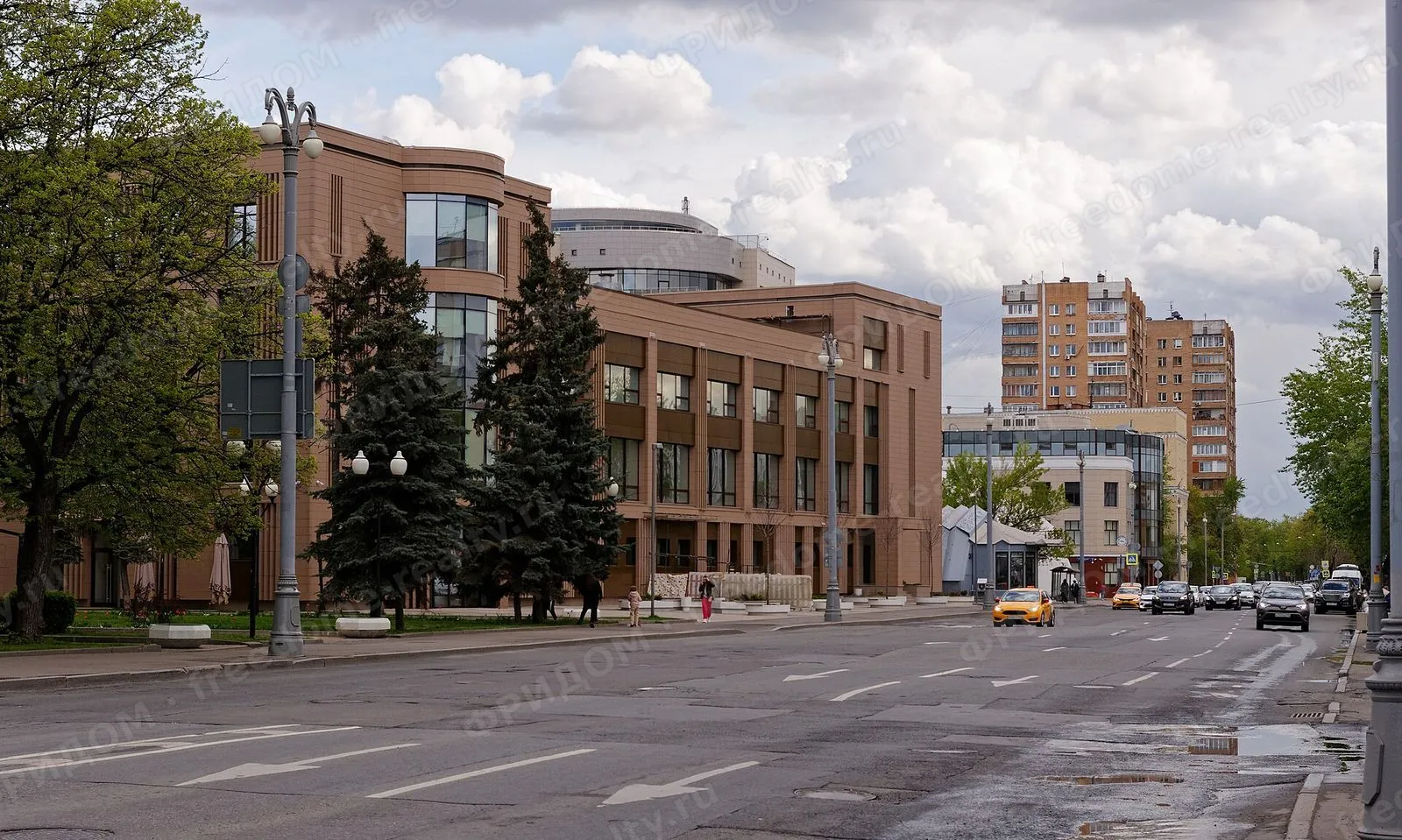 Бизнес-центр «Павловский», Павловская улица, 7, май 2022. Автор: Retired electrician, лицензия Wikimedia Commons: CC0.