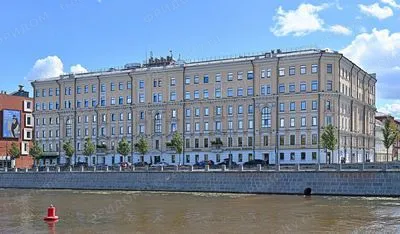 Кадашёвская набережная, 6, август 2025. Автор: Юрий Д.К. Лицензия Wikimedia Commons: CC BY 4.0.