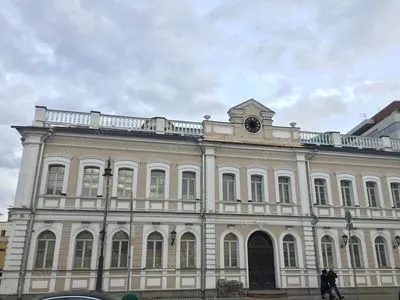 Улица Сретенка, 18, фасад. Фото: Roman Balabin, 2019. Лицензия Wikimedia Commons: CC BY-SA 3.0.